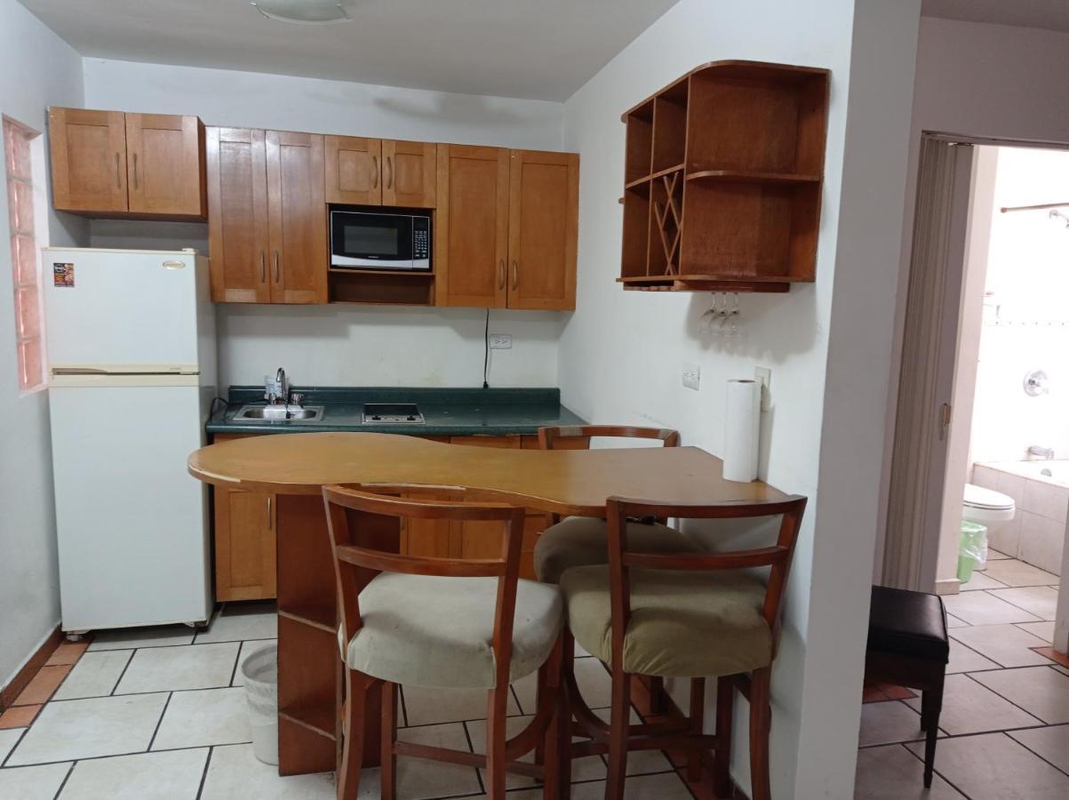 Confort Ejecutivo Suites Lindavista Guadalupe  외부 사진