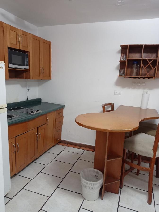 Confort Ejecutivo Suites Lindavista Guadalupe  외부 사진