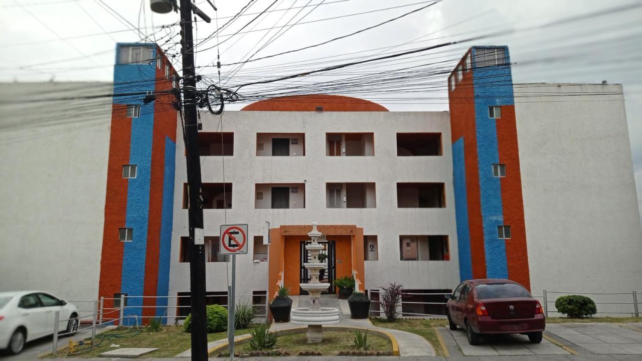 Confort Ejecutivo Suites Lindavista Guadalupe  외부 사진
