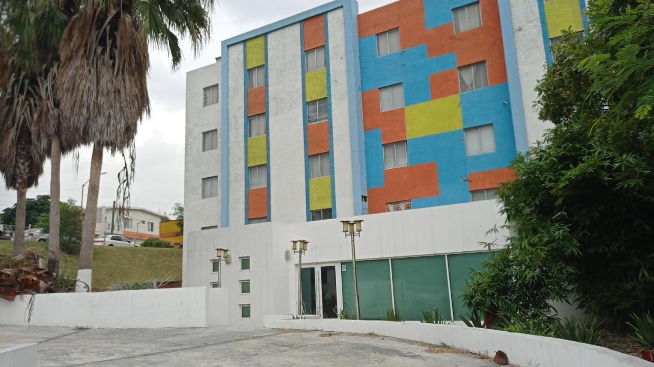 Confort Ejecutivo Suites Lindavista Guadalupe  외부 사진