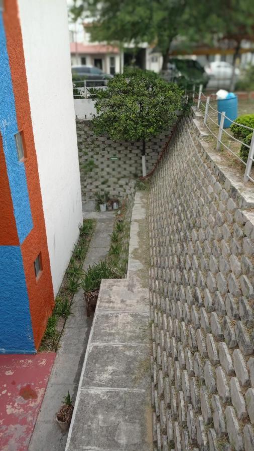 Confort Ejecutivo Suites Lindavista Guadalupe  외부 사진